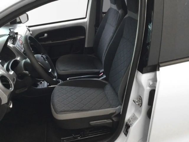 Volkswagen e-up! e - Edition 61 kW 32,3 kWh 1-Gang-Automatik