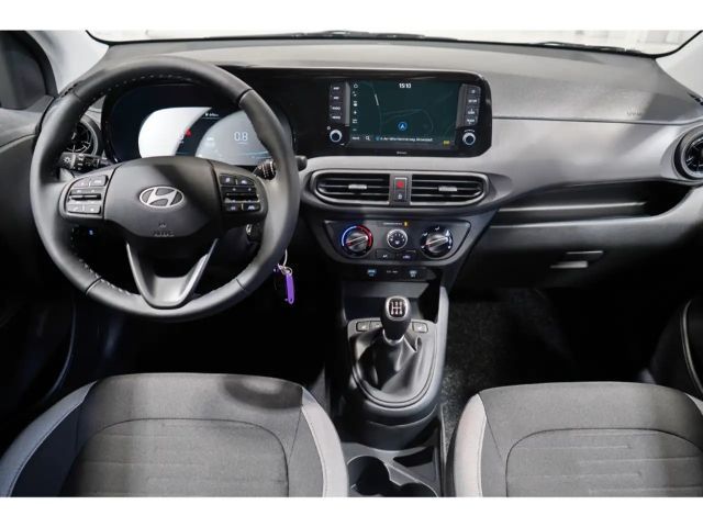 Hyundai i10 1.0 2WD Trend