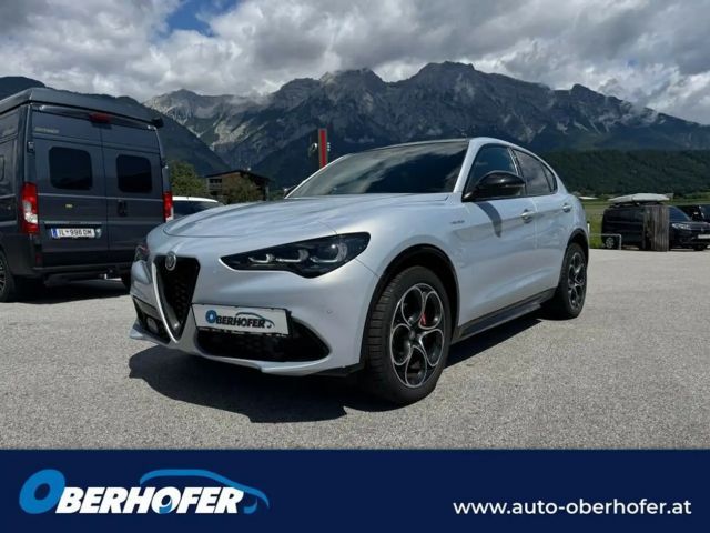 Alfa Romeo Stelvio AT8 Q4