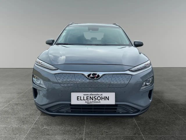 Hyundai Kona 64 kWh Electric