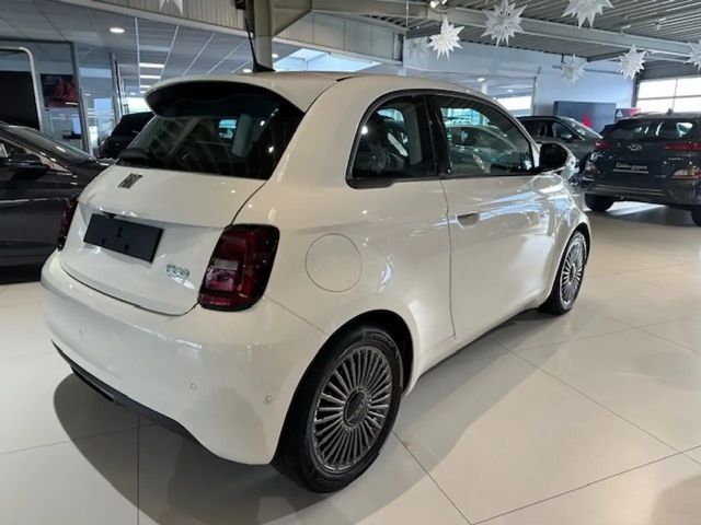 Fiat 500e Icon