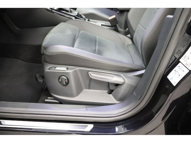 Volkswagen T-Roc 1.5 TSI DSG R-Line