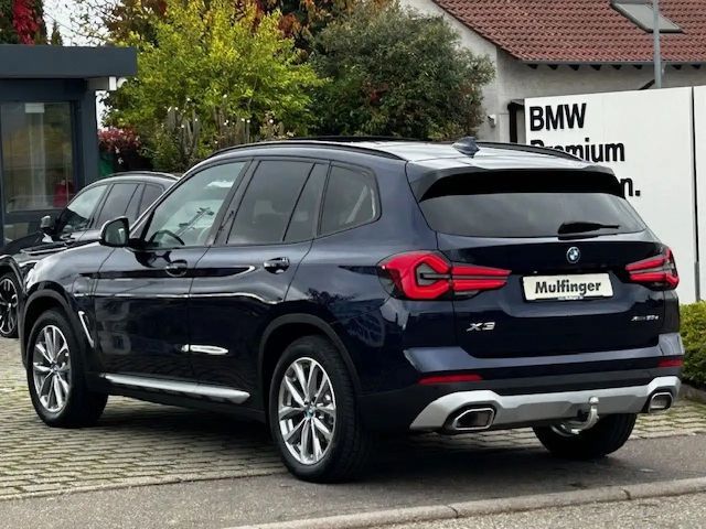 BMW X3 0e Sports.Kamera PanoDach Lenkradh.AHK 19"