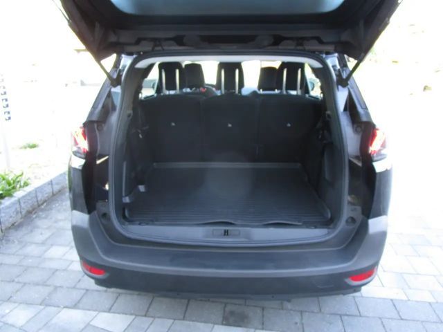 Peugeot 5008 Active Pack