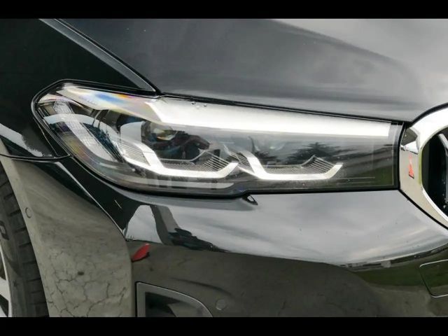 BMW 530 530e Touring xDrive