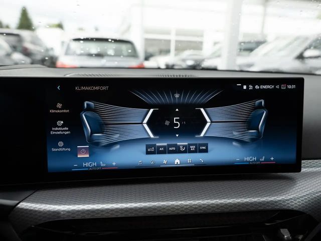 BMW 320 320d M-Sport Sedan