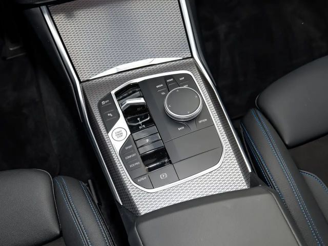 BMW 330 330d M-Sport Touring
