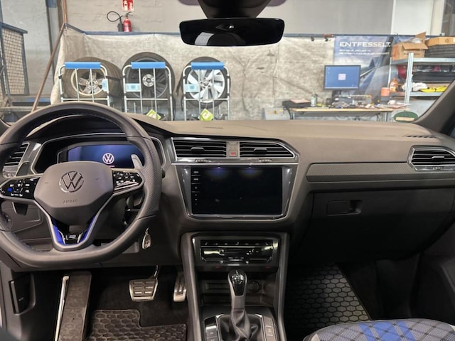Volkswagen Tiguan Tiguan R 4M MATRIX PANO KAMERA AHK