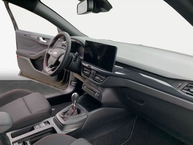 Ford Focus EcoBoost ST Line Wagon