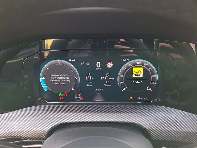 Volkswagen Golf DSG Sport Variant