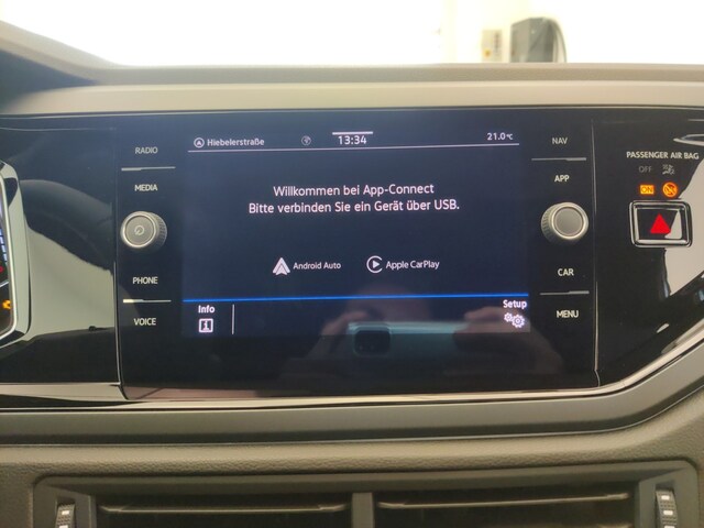 Volkswagen Polo 1.0 TSI DSG R-Line