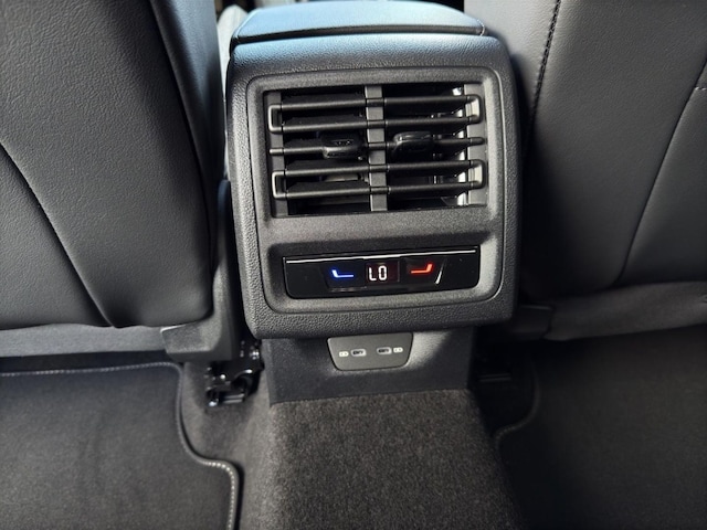 Volkswagen Golf 1.5 TSI Life Variant