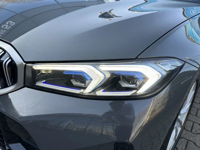 BMW 330 330d M-Sport Touring