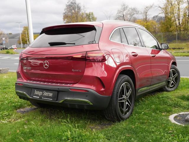 Mercedes-Benz EQA 300 4MATIC AMG Line