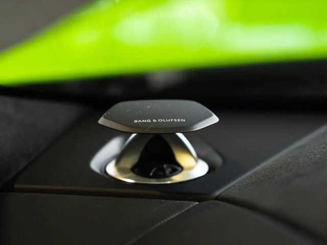 Lamborghini Urus Pano HUD B&O 360 23" TV Nachtsicht AHK Soft