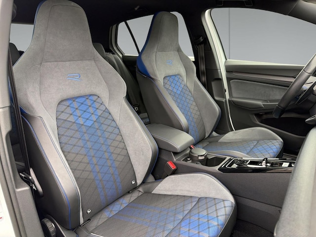 Volkswagen Golf Golf VIII IQ.Drive