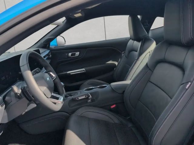 Ford Mustang Fastback GT 5.0 V8