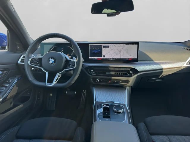 BMW 320 320i M-Sport Touring