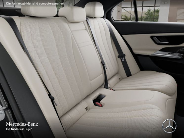 Mercedes-Benz E 220 AMG Line E 220 d Sedan