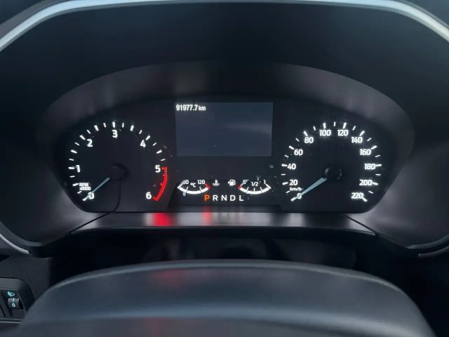 Ford Kuga Cool & Connect Hybrid