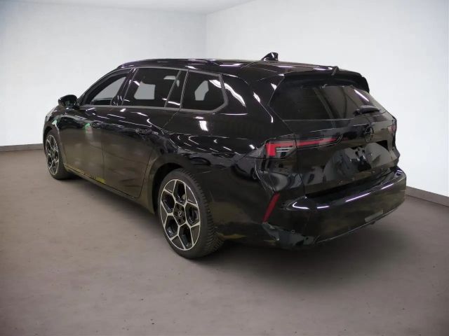 Opel Astra Sports Tourer Ultimate