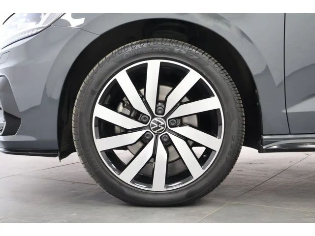 Volkswagen Touran 1.5 TSI DSG R-Line