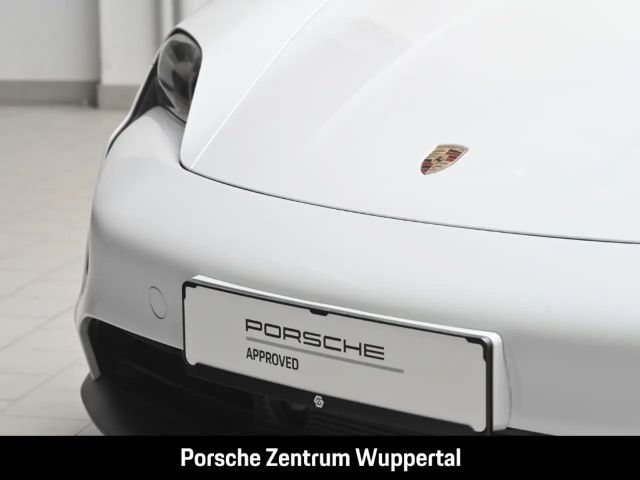 Porsche Taycan GTS