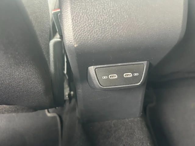 Volkswagen Polo 5-tg United Navi,SHZ,R-Kamera,PDC,Klimaautomatik!