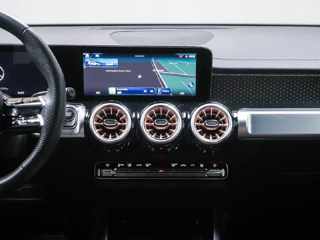 Mercedes-Benz EQB 300 4MATIC