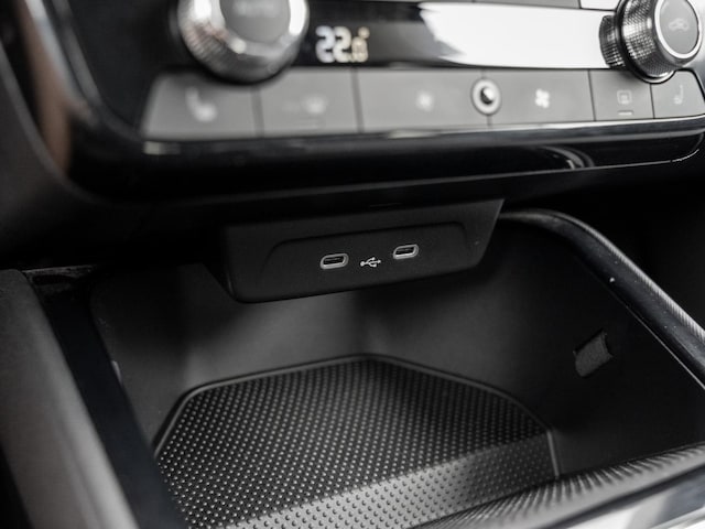 Skoda Fabia 1.0 MPI 5-GANG SpurH SoundSys