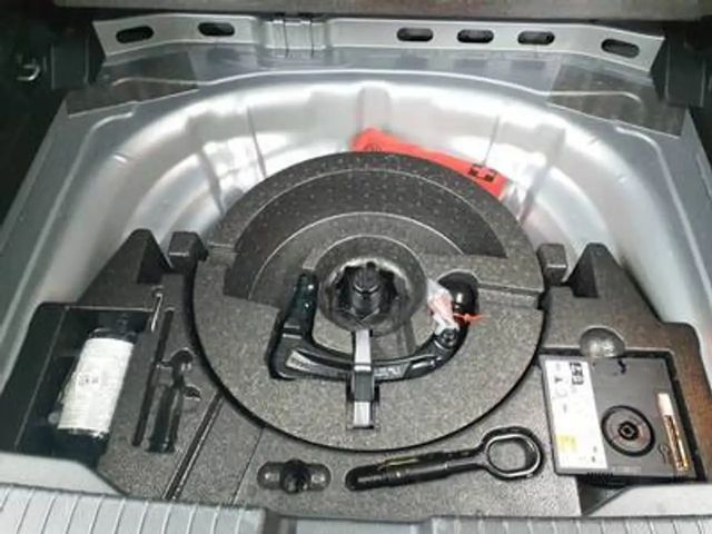 Volkswagen T-Roc 1.5 TSI DSG R-Line