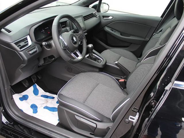 Mitsubishi Colt Intense