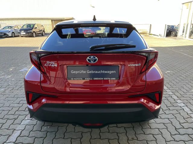 Toyota C-HR Active Hybride