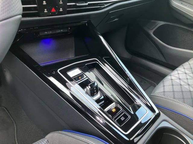 Volkswagen Golf DSG Sport