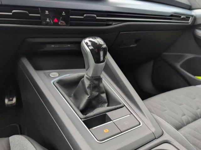 Volkswagen Golf 1.5 TSI Golf VIII