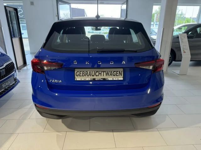 Skoda Fabia 1.0 MPI Essence ABS Fahrerairbag ESP SERVO