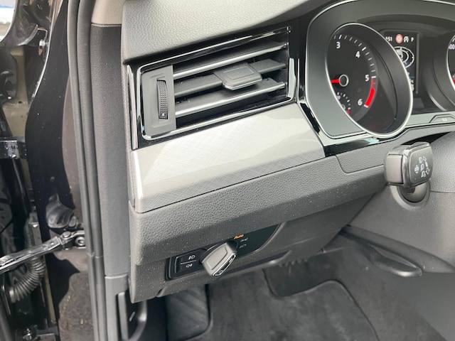 Volkswagen Passat 2.0 TDI Business DSG Variant