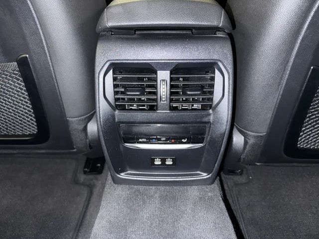 BMW 320 320d M-Sport xDrive