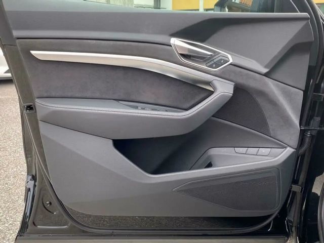 Audi e-tron 55 S-Line