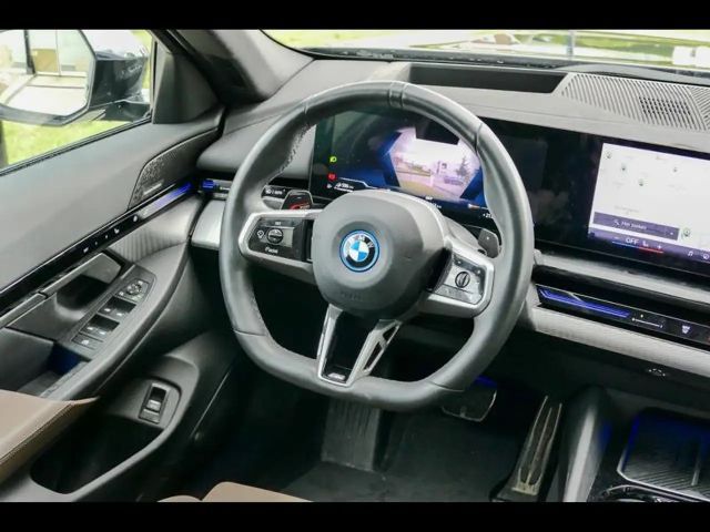 BMW 530 530e M-Sport Touring xDrive