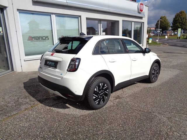 Fiat 600e 600 Elektro (RED) 54 kWh