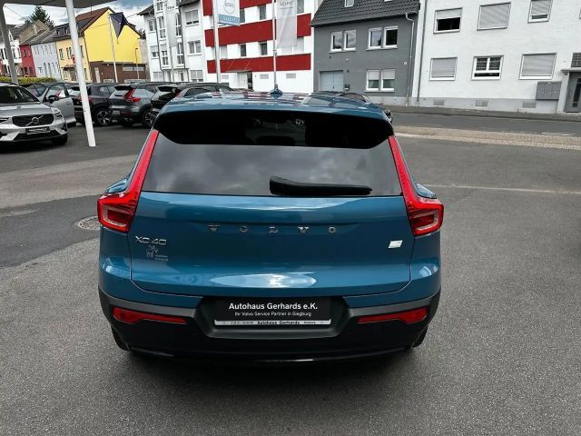 Volvo XC40 Plus T5