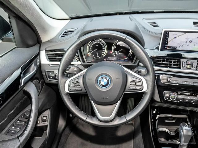 BMW X1 xDrive25e
