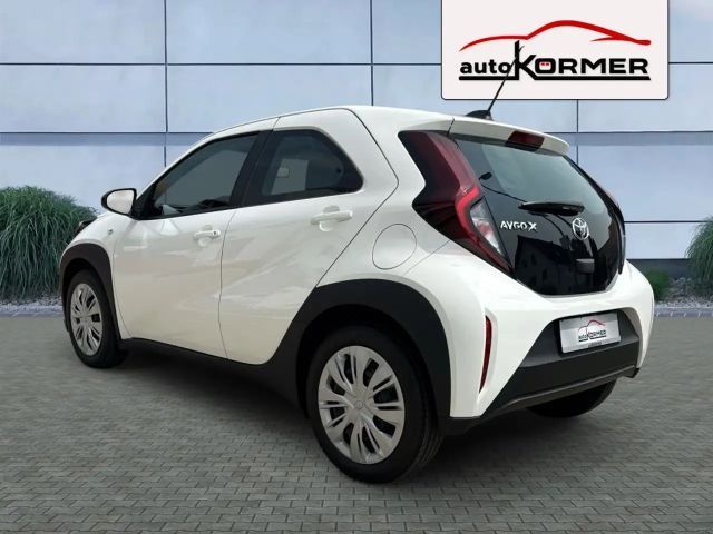 Toyota Aygo X 1.0 VVT-i Business Hatchback