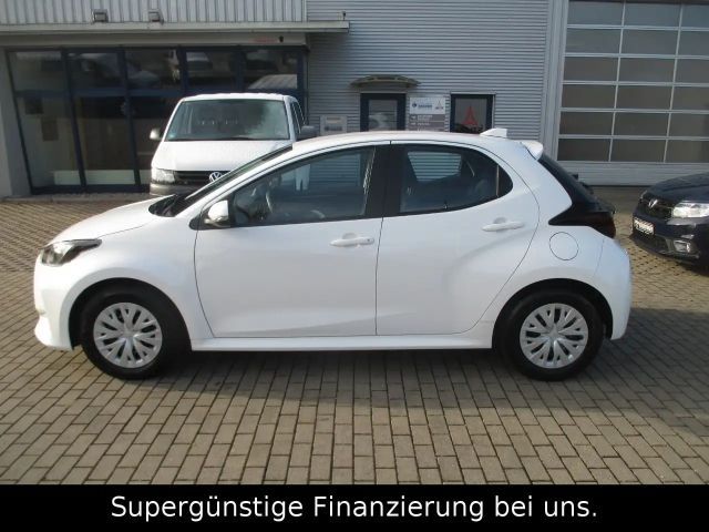 Toyota Yaris Comfort Hatchback