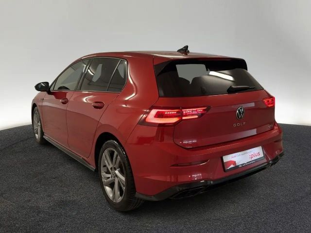 Volkswagen Golf 1.5 eTSI Golf VIII R-Line