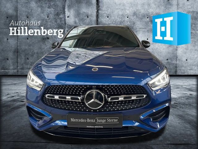 Mercedes-Benz GLA 200 AMG Line