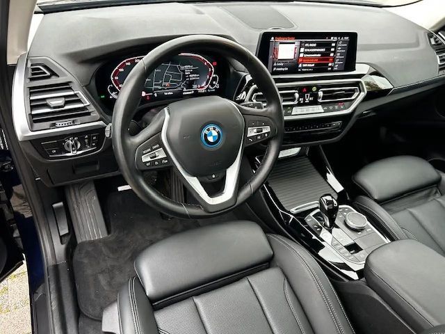 BMW X3 0e Sports.Kamera PanoDach Lenkradh.AHK 19"