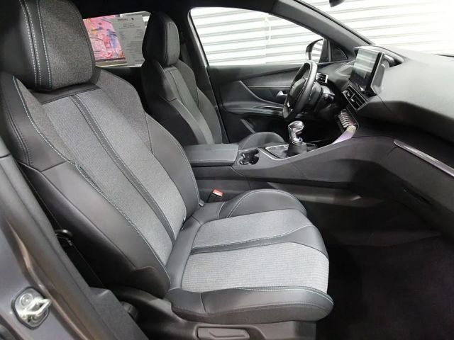 Peugeot 3008 Allure Pack PureTech