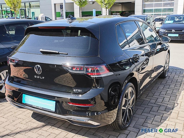 Volkswagen Golf 1.5 eTSI DSG